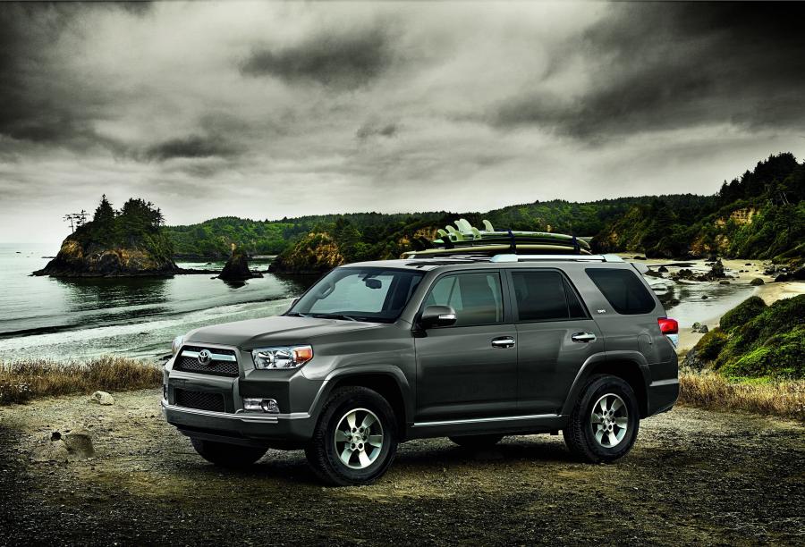  Toyota 4Runner 2010 года  (фото 3 из 84)